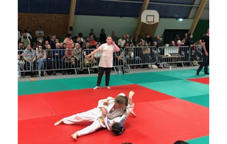 Evan à Poitiers , les Poussins à Saint Astier